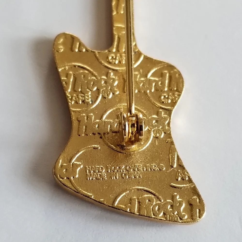 Vintage Hard Rock Cafe pin red and white guitar San Juan brooch hrc